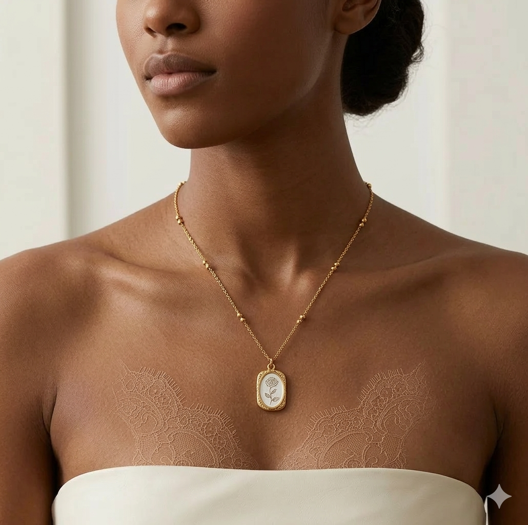 Rose Pendant Necklace | Mother of Pearl & Gold