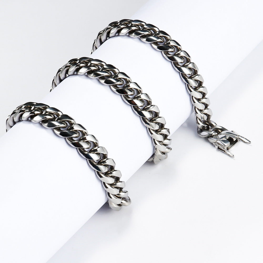Havana Bold: Men's Cuban Chain Necklace