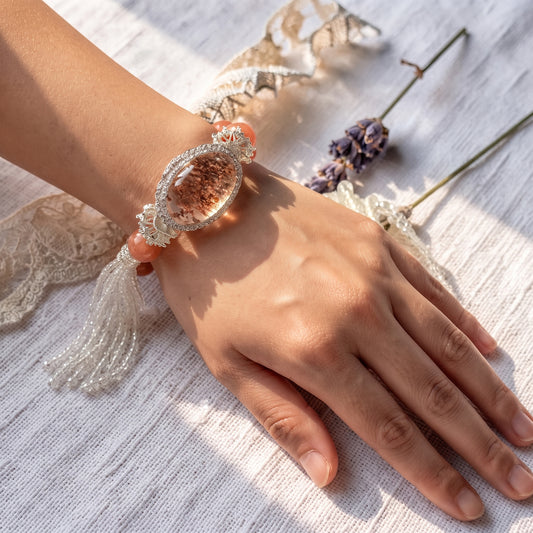 Peach Moonstone & Garden Quartz Beaded Bracelet (Scenic Quartz) 6"