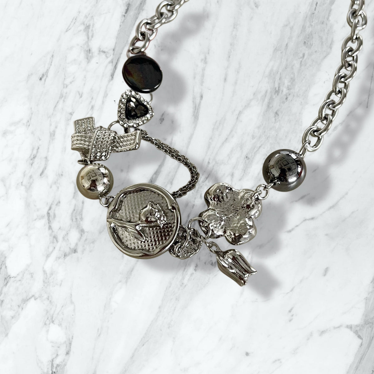 Punk Geometric Rose Choker Necklace