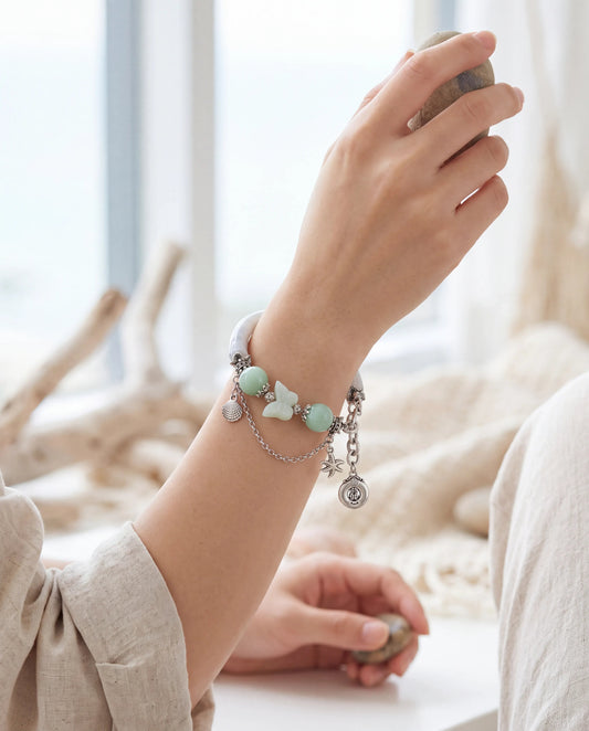 Ocean Whisper Jade Charm Bangle – 16cm