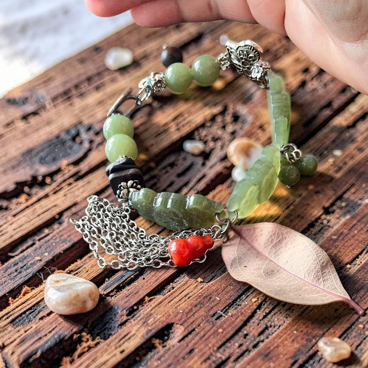 Green Jade Hand Carved Sakura Flower Bracelet with Carnelian Hulu Charm