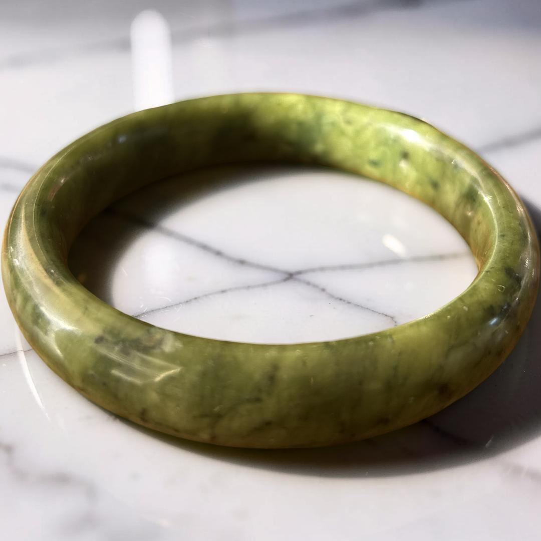 Serpentine Jade Bangle: Authentic Grade A Natural Crystal (58.2mm)