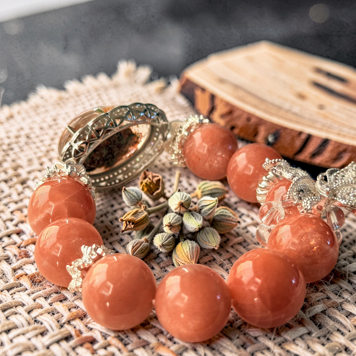 Peach Moonstone & Garden Quartz Beaded Bracelet (Scenic Quartz) 6"